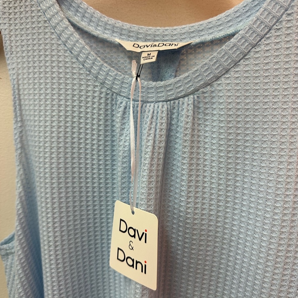 NEW! DAVI & DANI Light Blue Ruffle Hem Waffle Knit Tunic - Picture 3 of 4